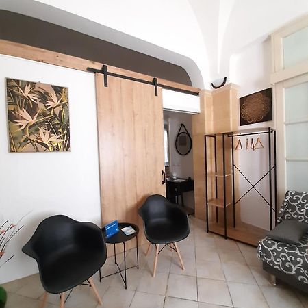 La Dimora Del Pumo Appartement Lecce Buitenkant foto