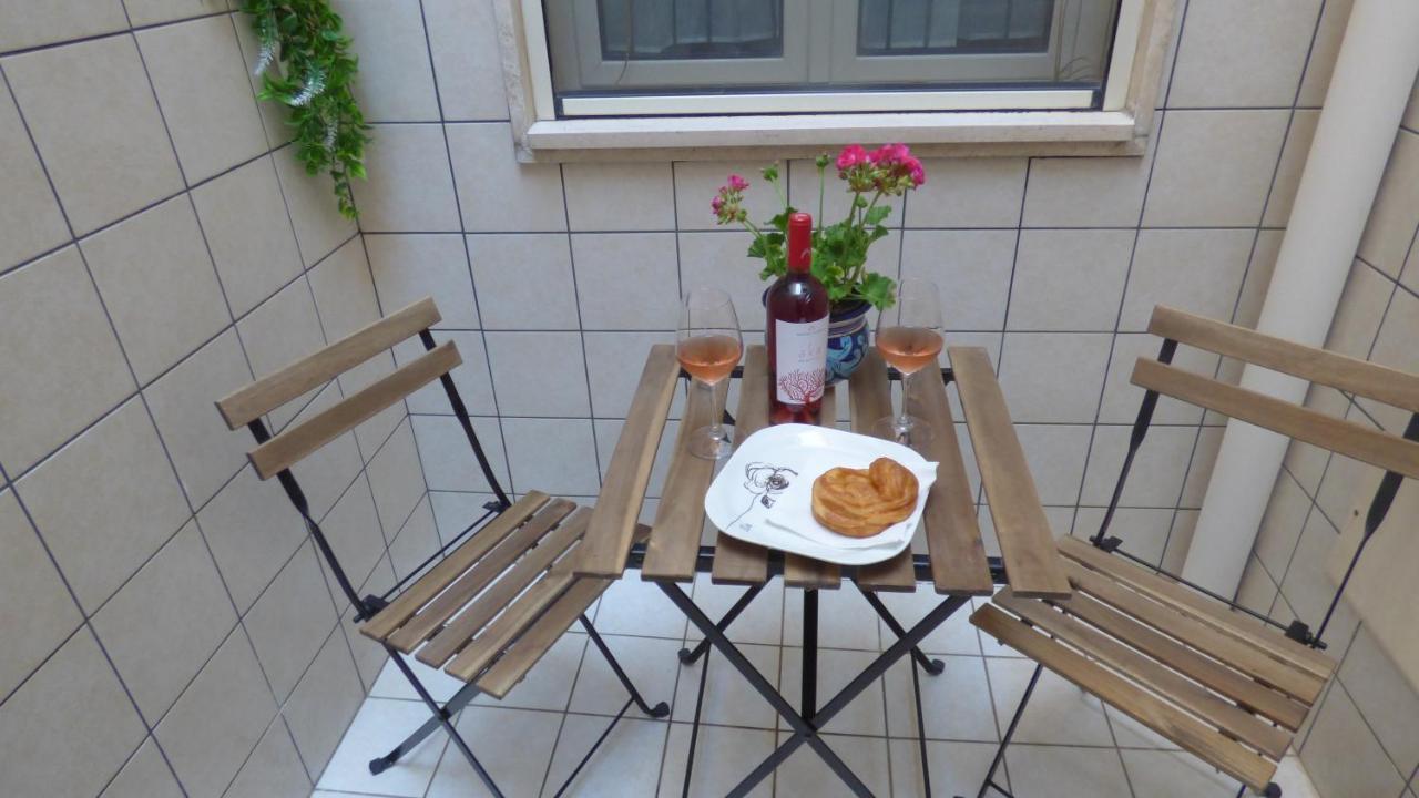 La Dimora Del Pumo Appartement Lecce Buitenkant foto