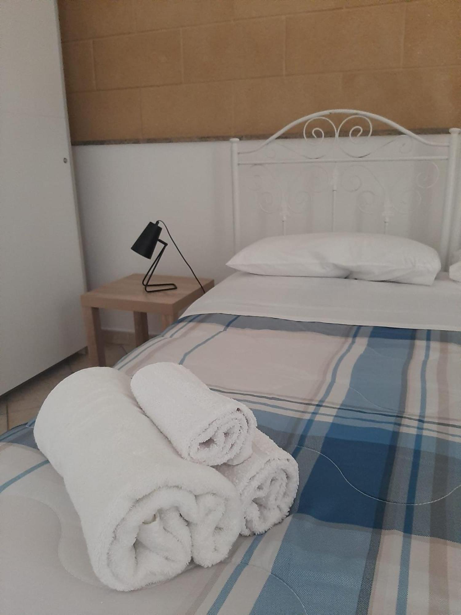 La Dimora Del Pumo Appartement Lecce Buitenkant foto